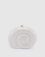 Izoa Maris Shell Clutch White