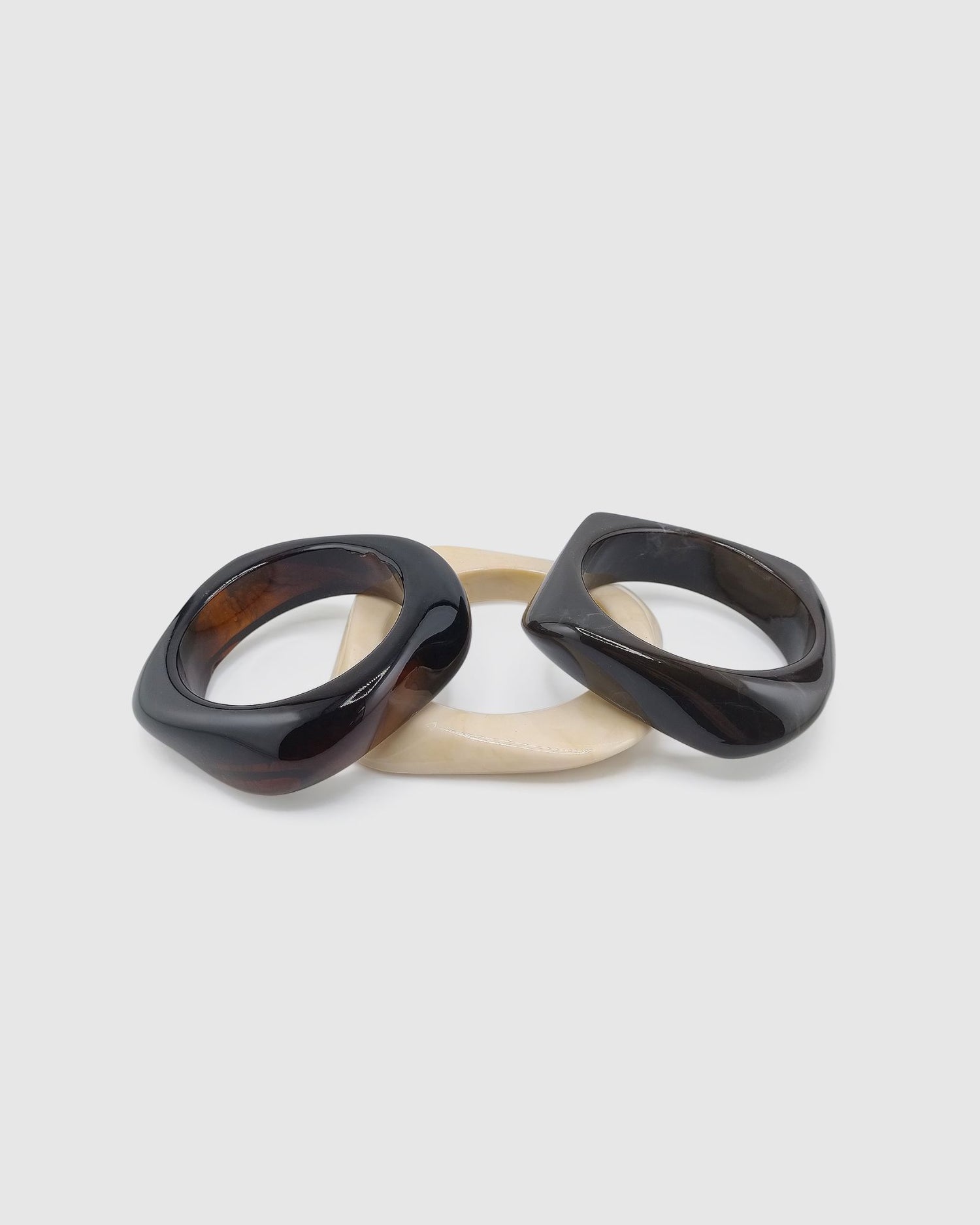 Izoa Raven Bangle Stack