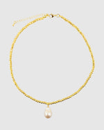 Izoa Odette Drop Pearl Necklace Gold
