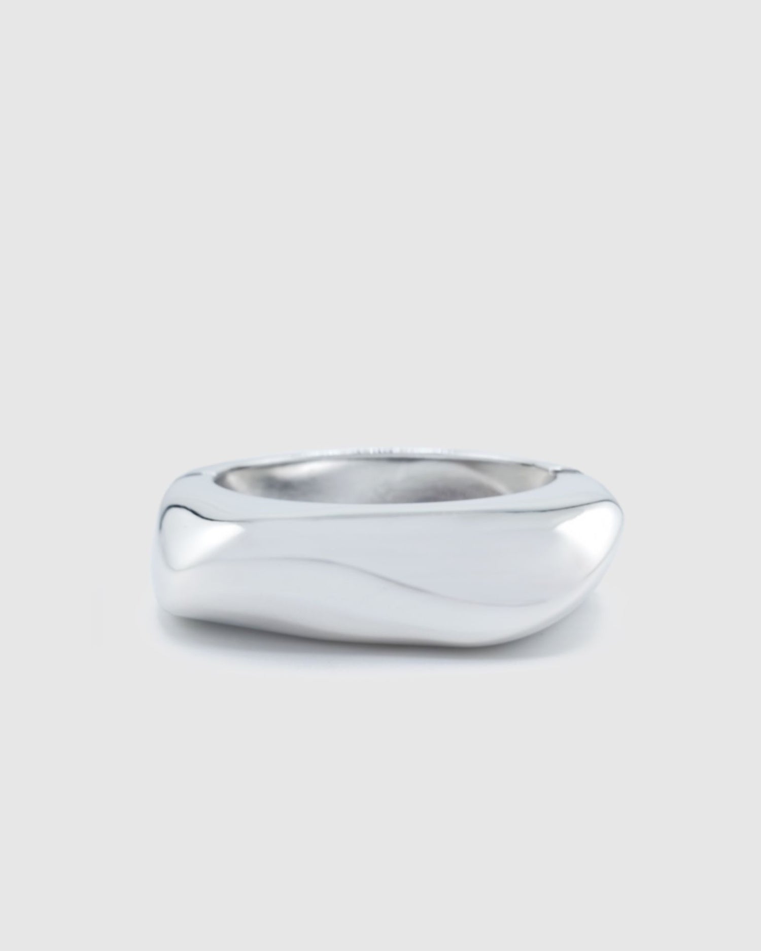 Izoa Kiki Bangle Silver