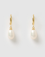 Izoa Sylvia Earrings Gold Freshwater Pearl