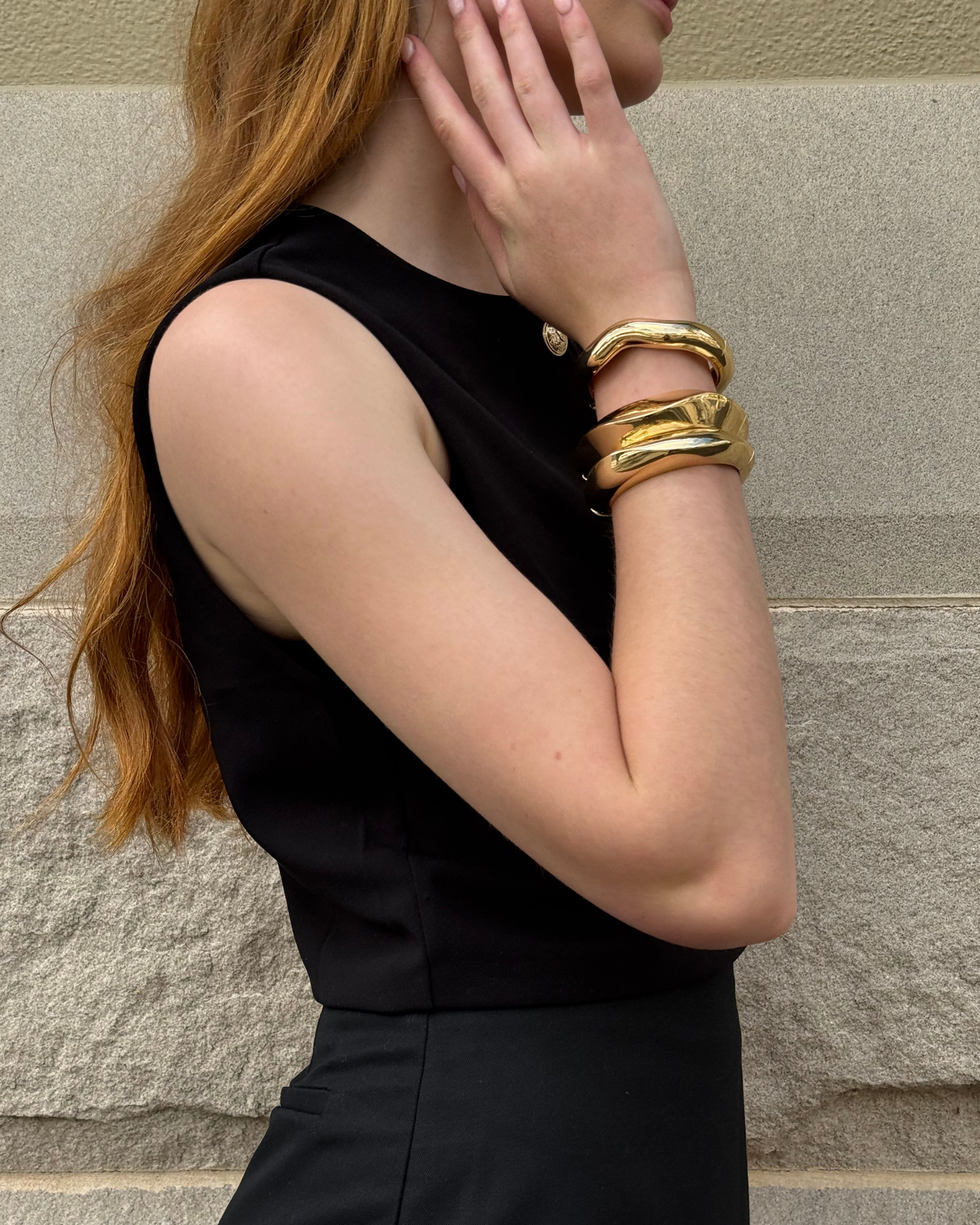 Izoa Reef Bangle Gold