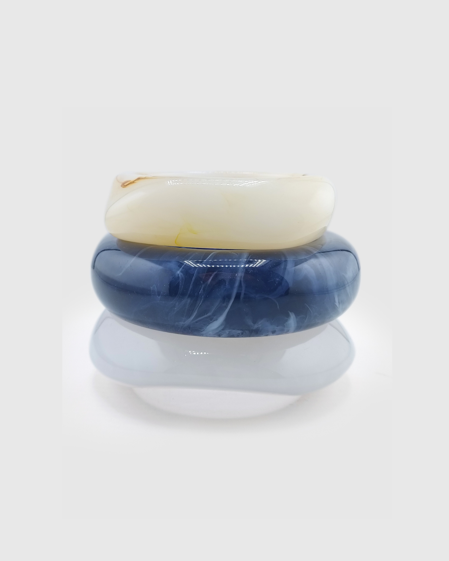 Izoa Cove Bangle Stack