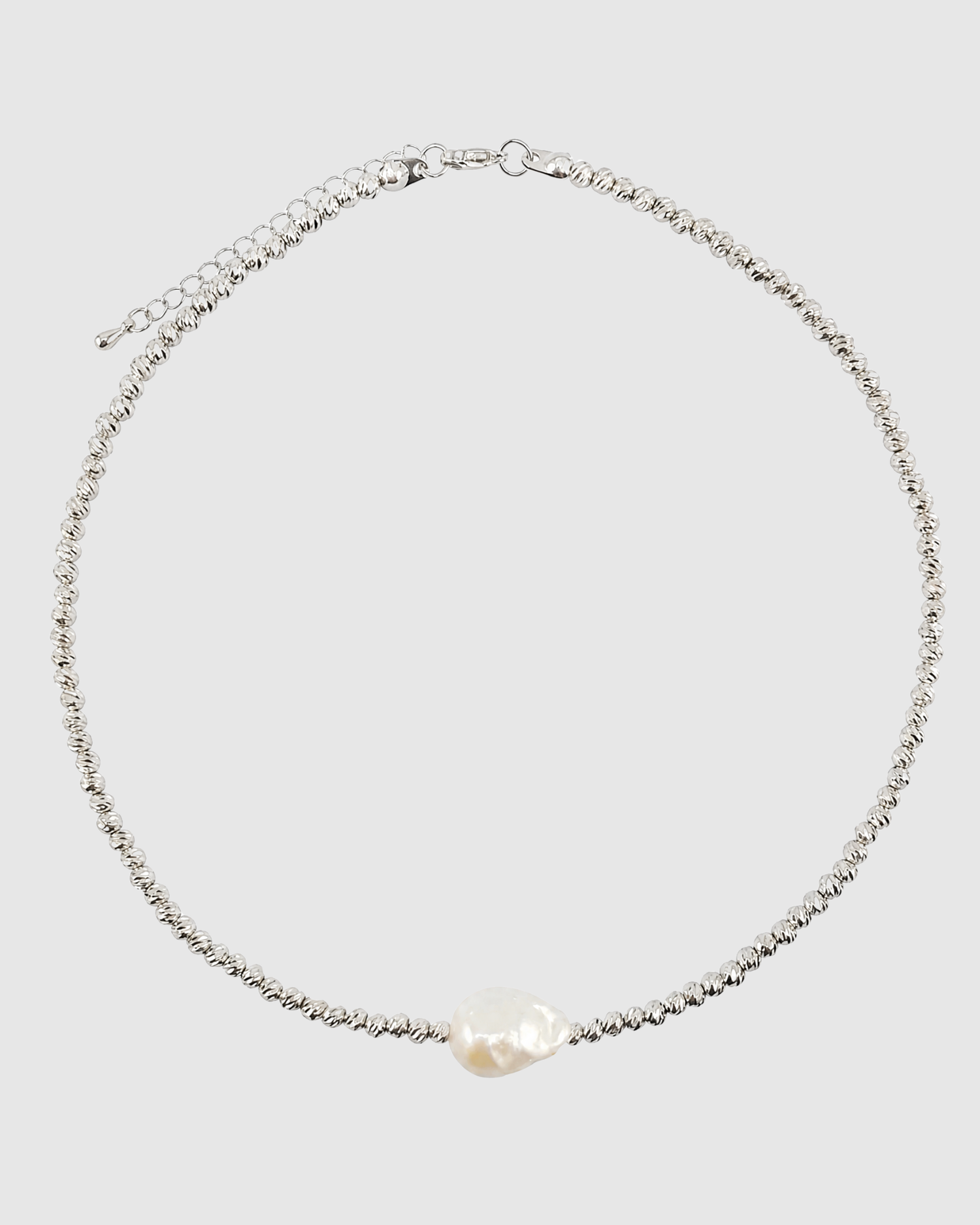 Izoa Amarae Freshwater Baroque Pearl Necklace Silver