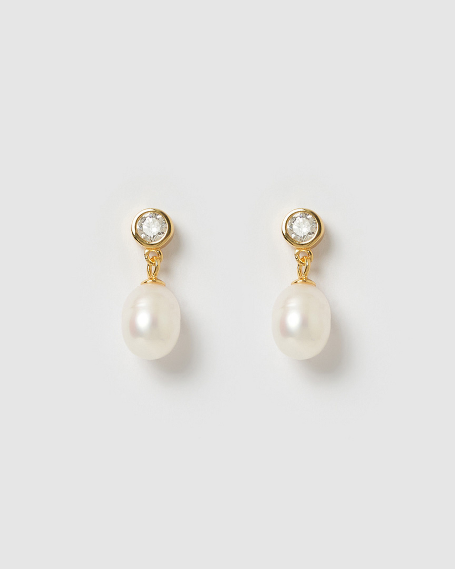 Izoa Everlee Earrings Gold Pearl