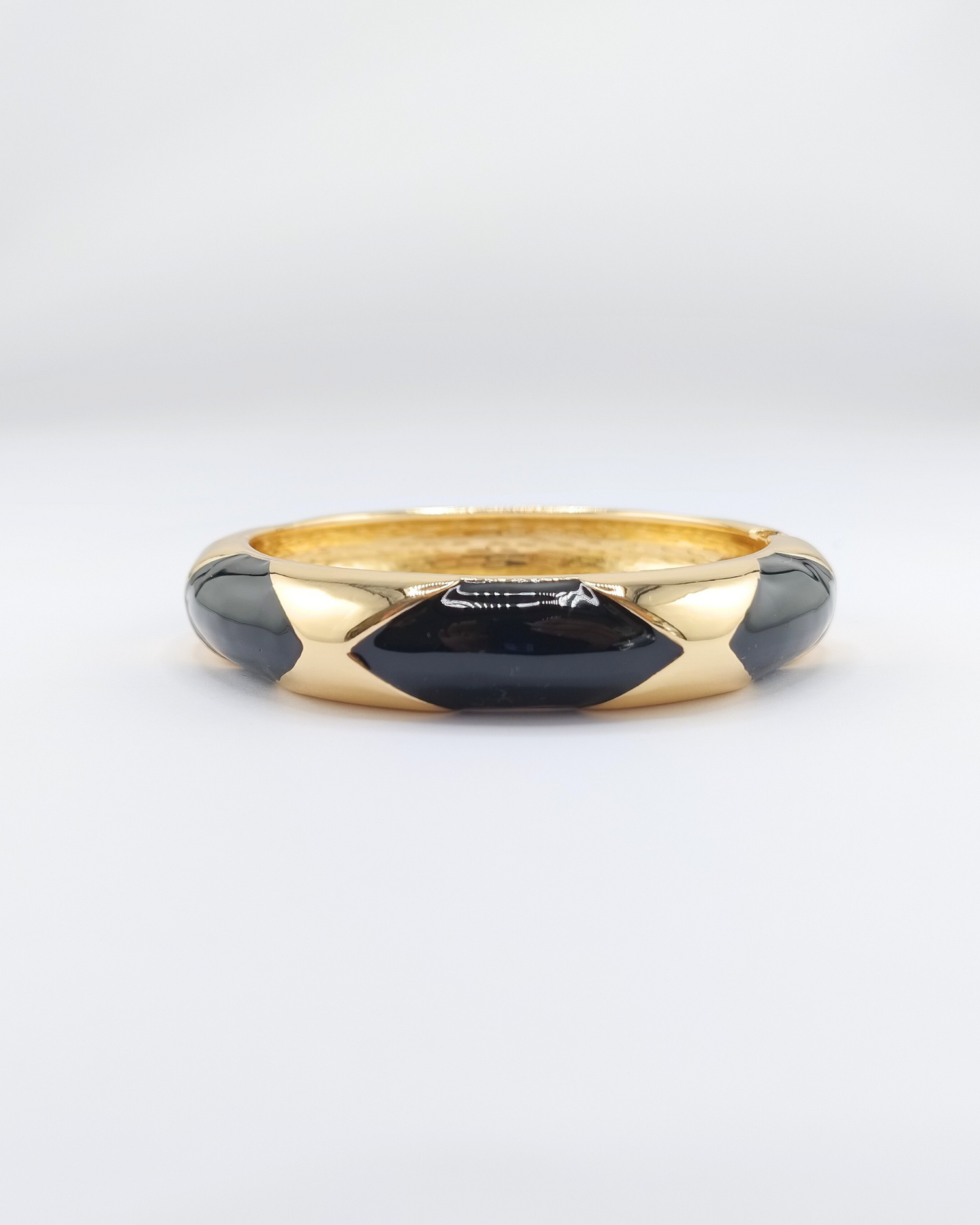 Izoa Esme Bangle