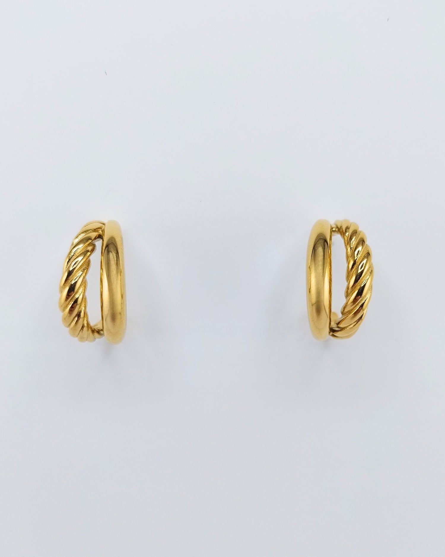 Izoa Deux Hoop Earrings Gold