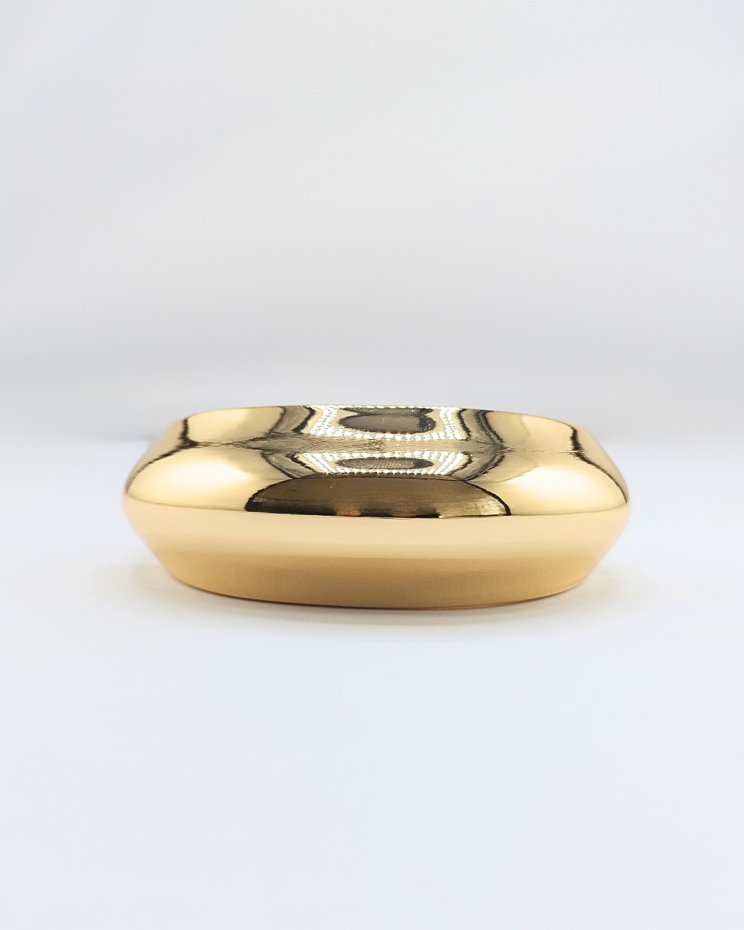 Izoa Juno Bangle Gold