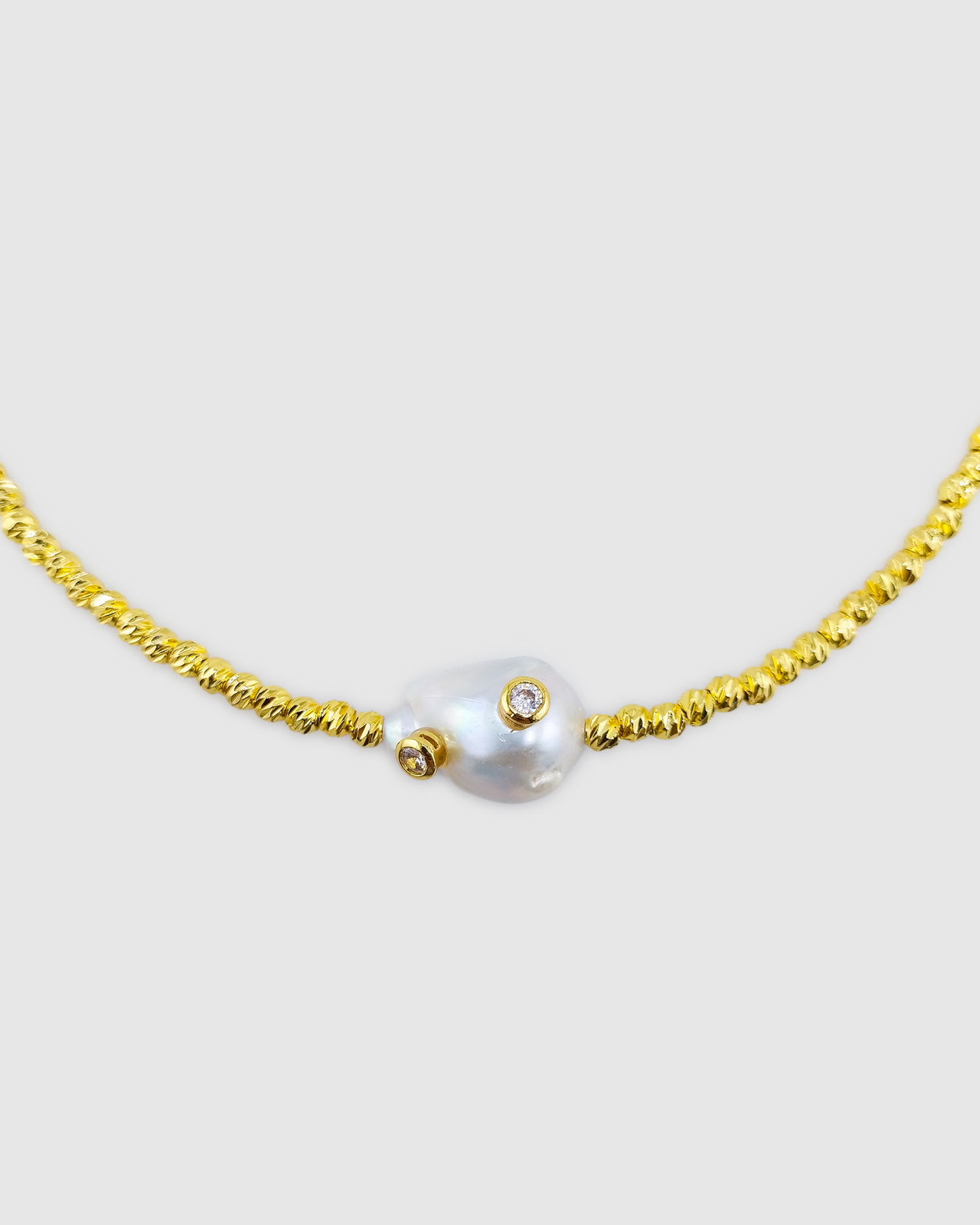 Izoa Soleil Freshwater Baroque Pearl Necklace Gold Clear