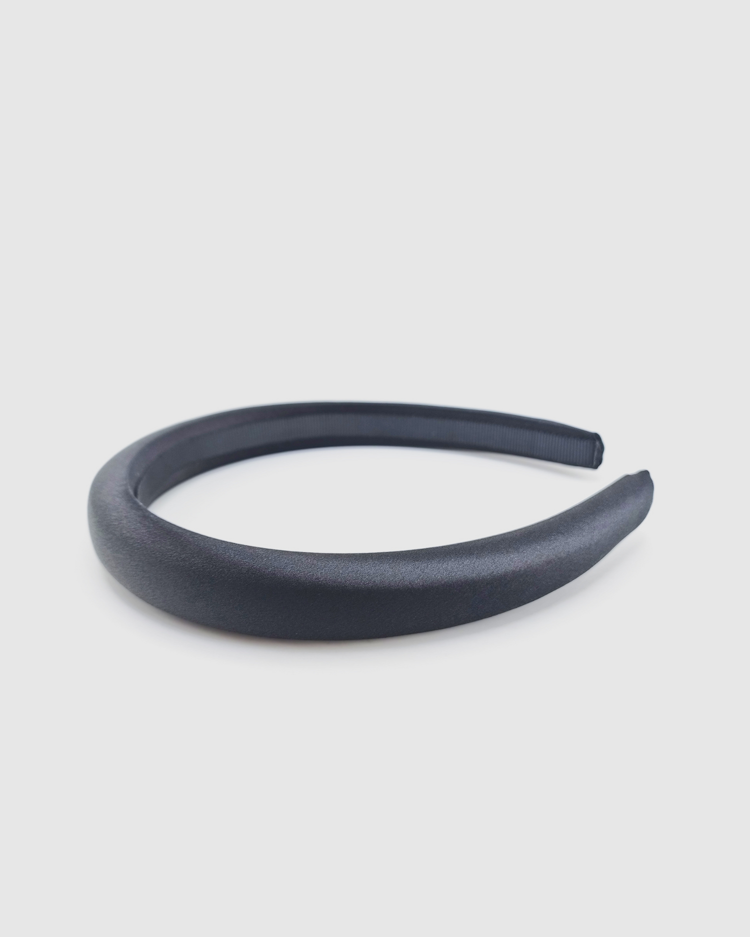 Izoa Hillary Headband Black