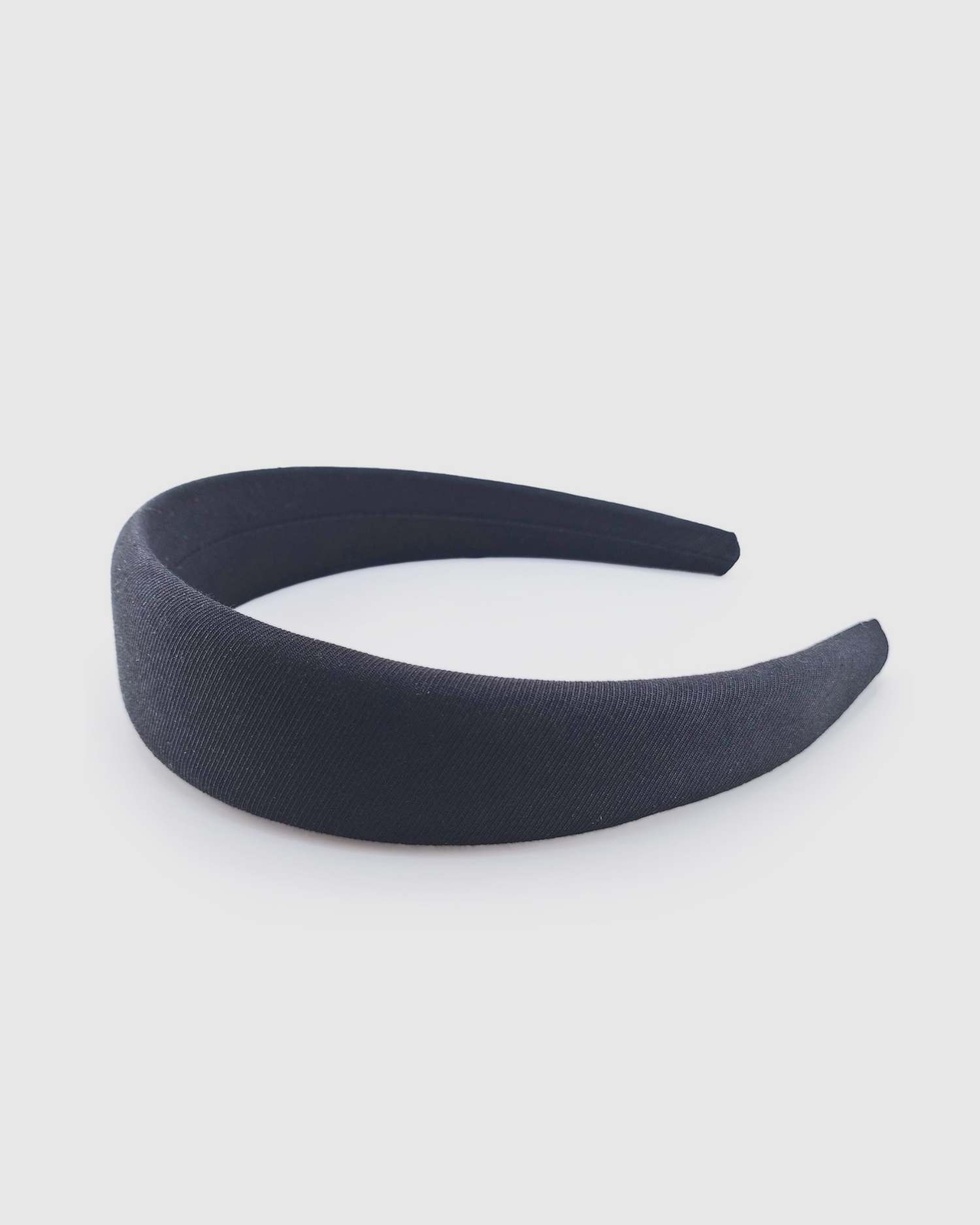Izoa Madison Headband in Black