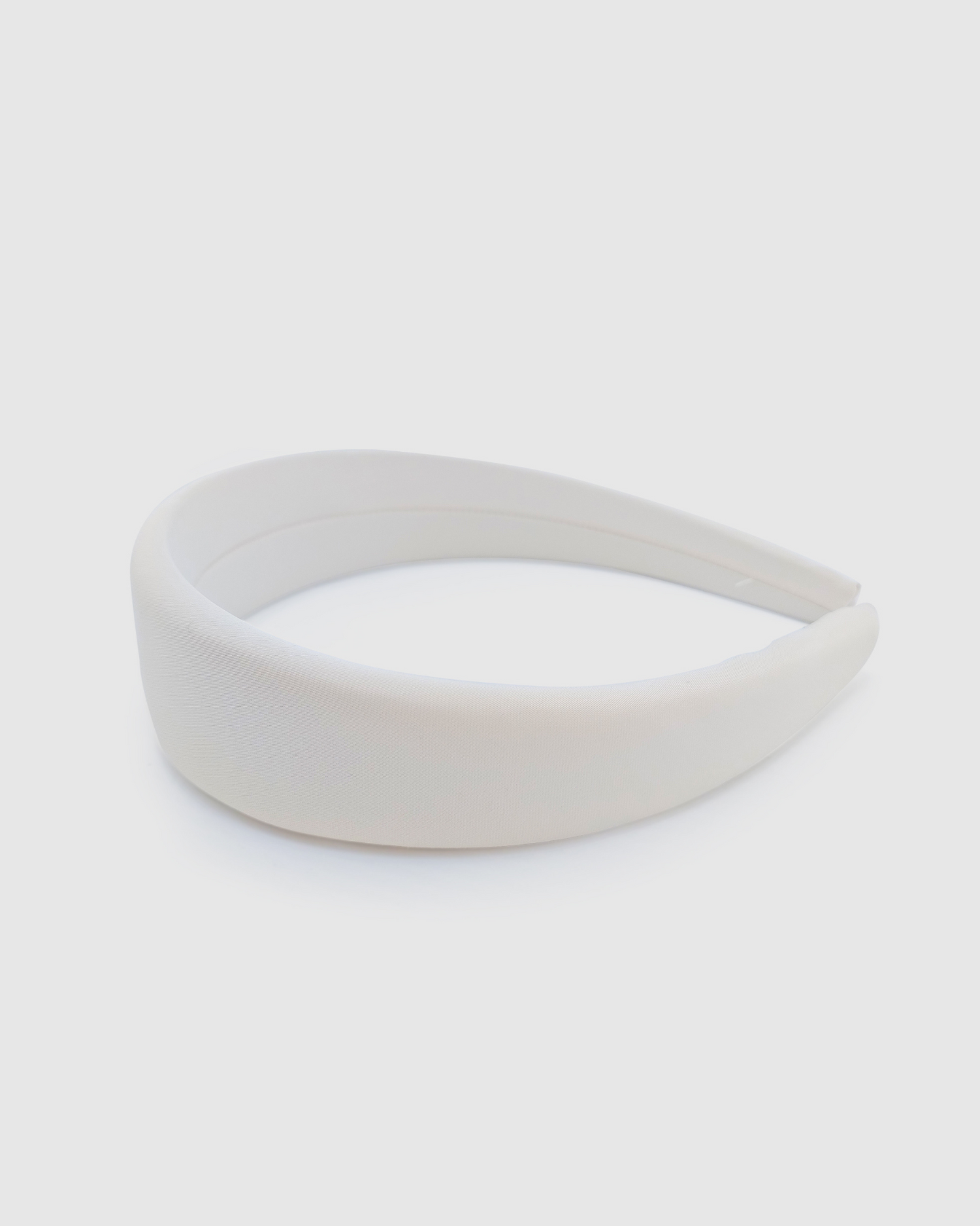 Izoa Madison Headband in White