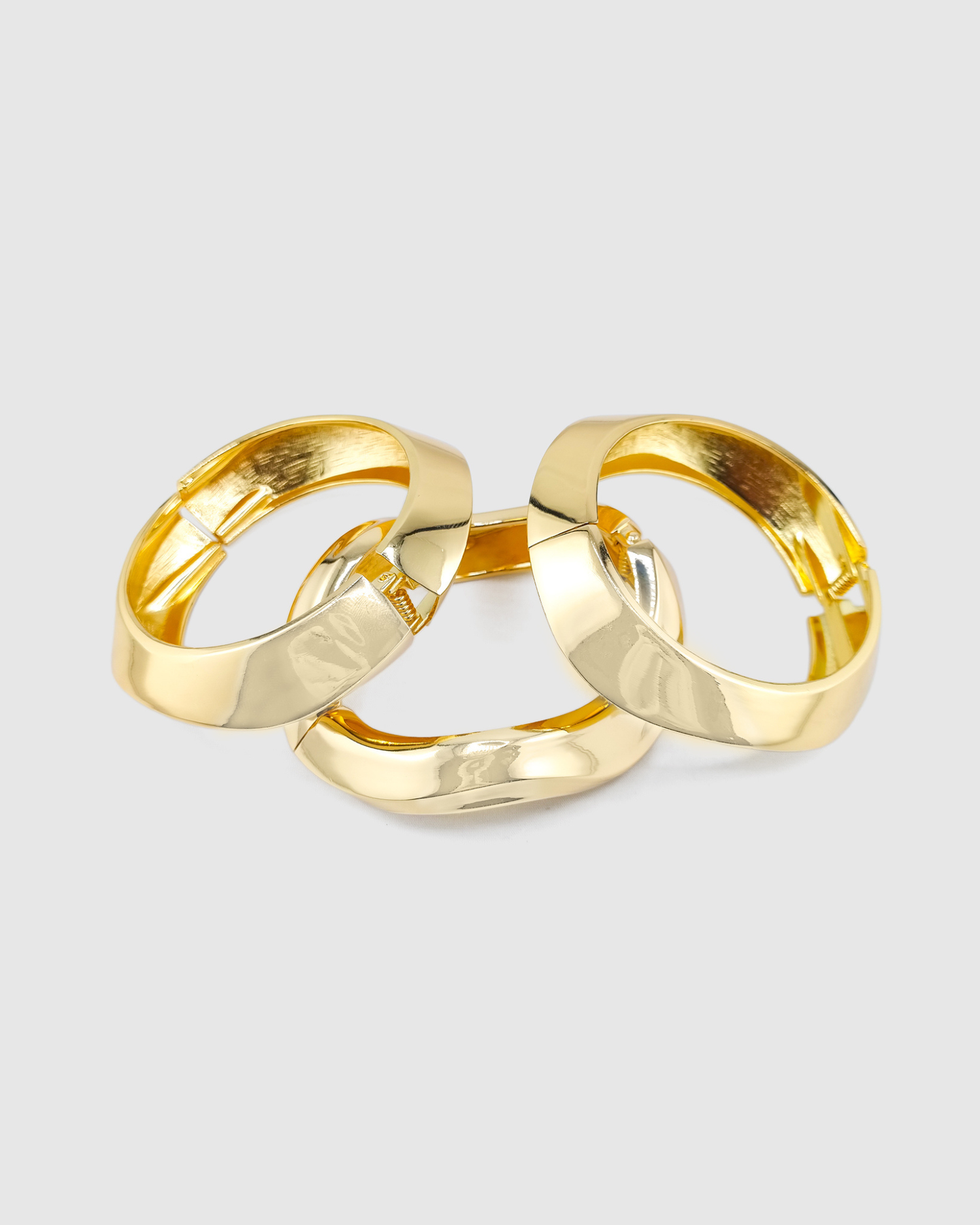 Izoa Breeze Bangle Stack