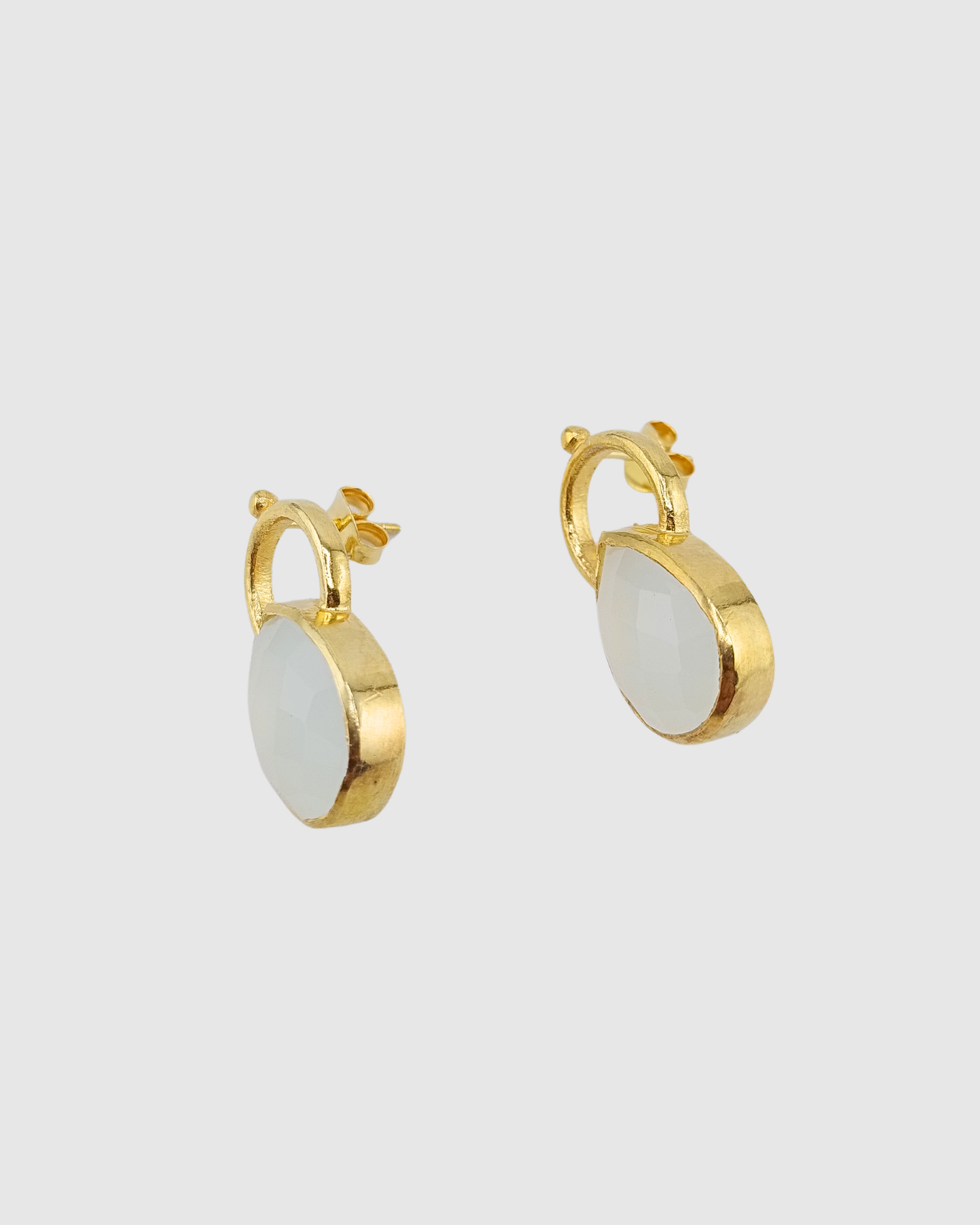 Izoa Halo Drop Earrings