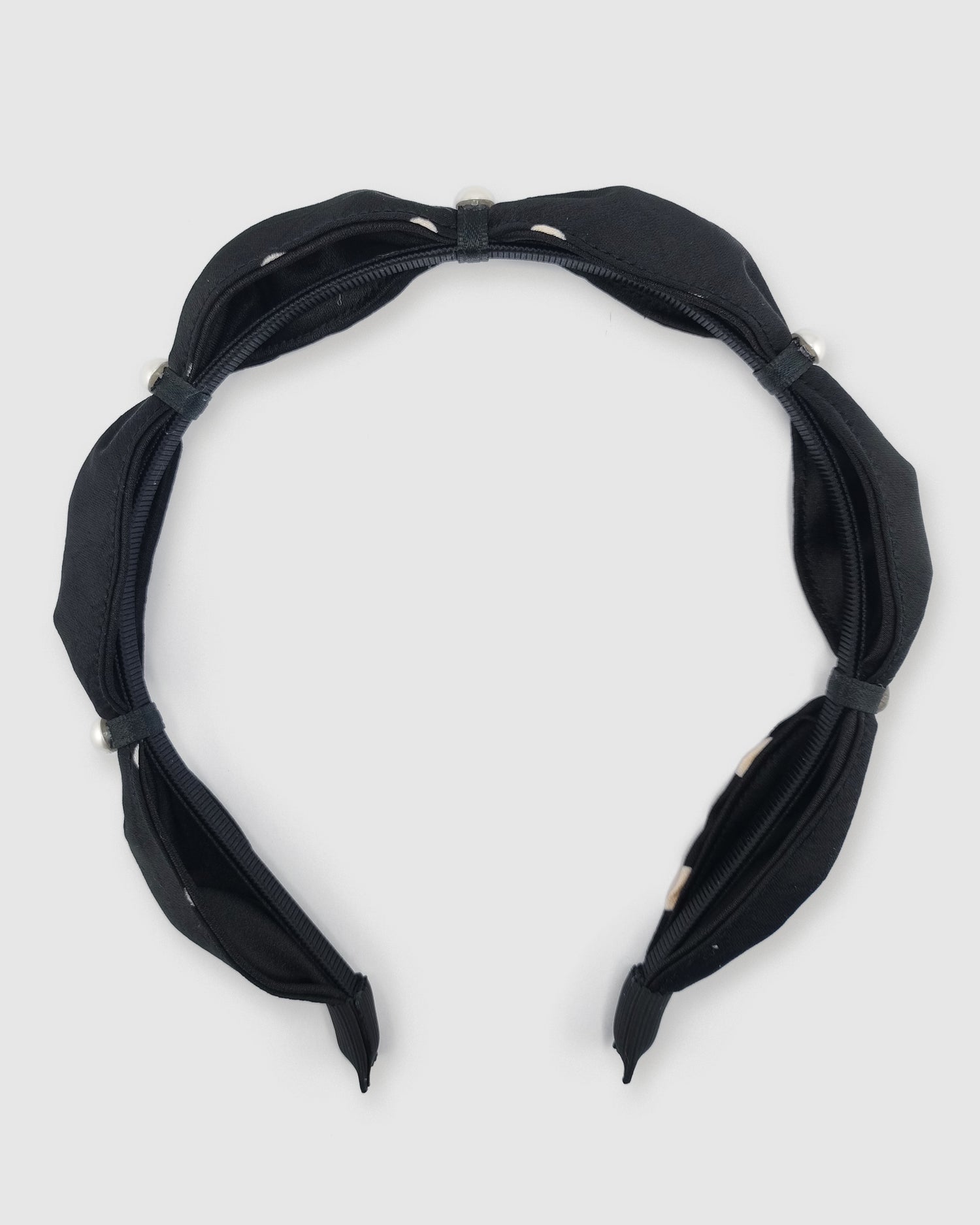 Izoa Raven Headband Black Pearl
