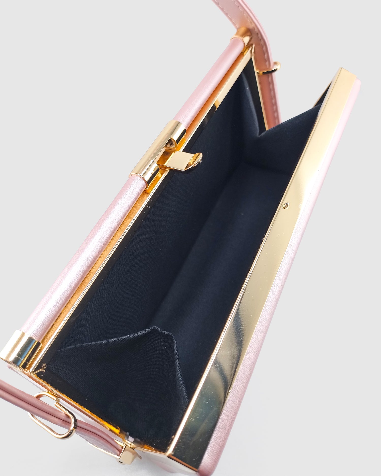Izoa Olive Clutch Pink Gold