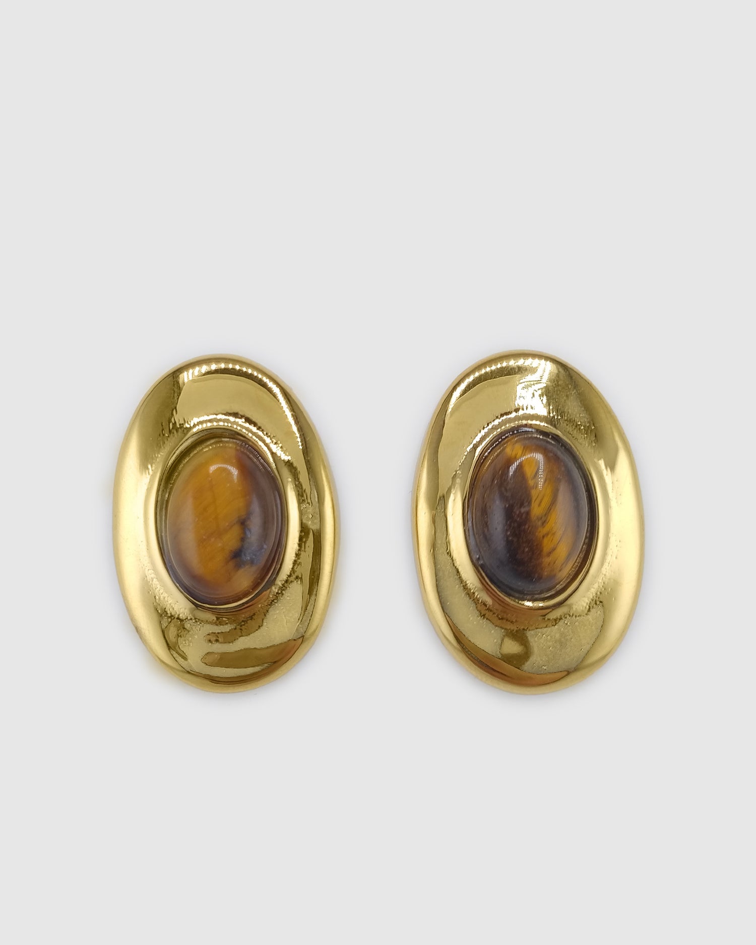 Izoa Violet Stud Earring Gold Brown