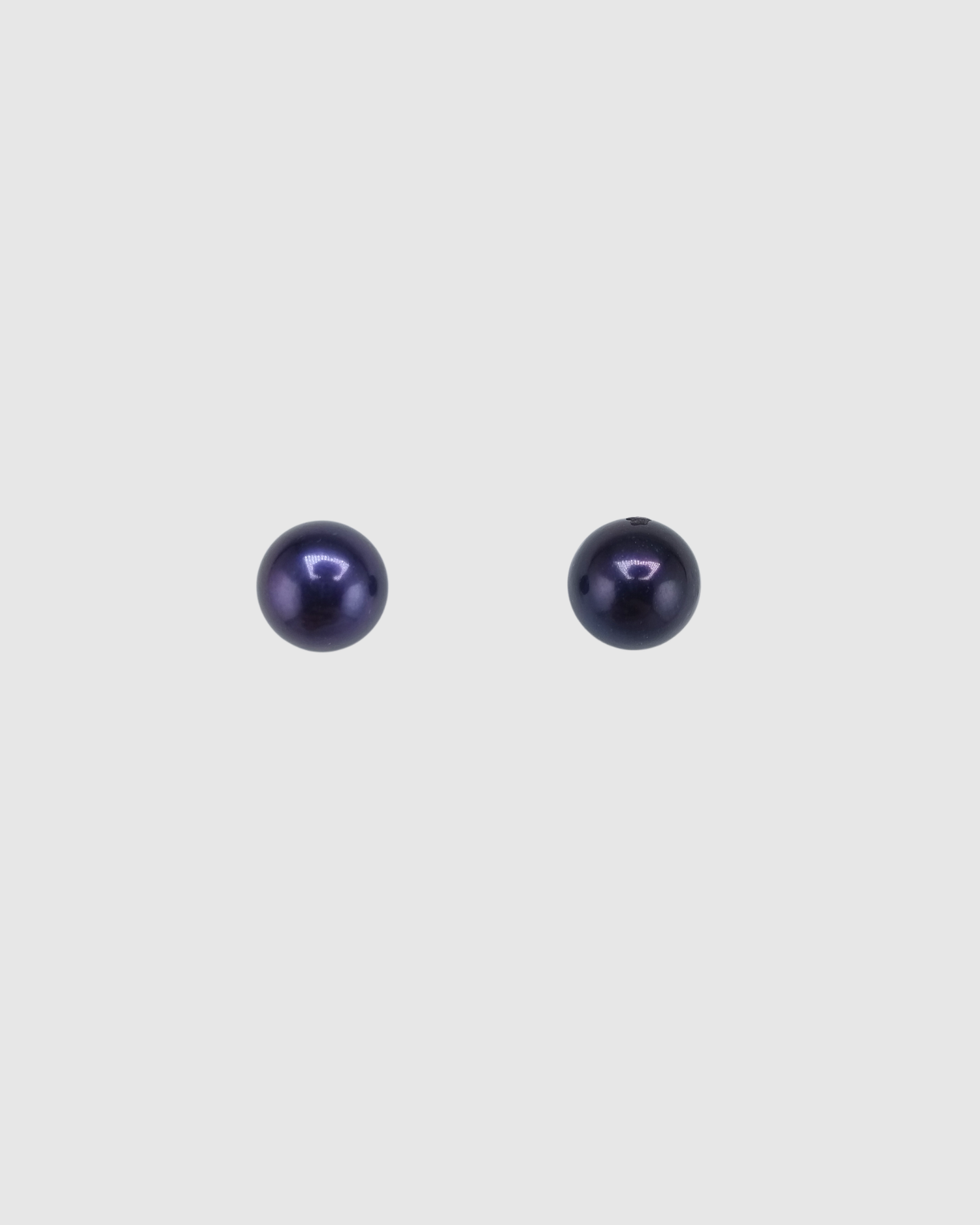 Izoa Calista Pearl Stud Earrings Navy