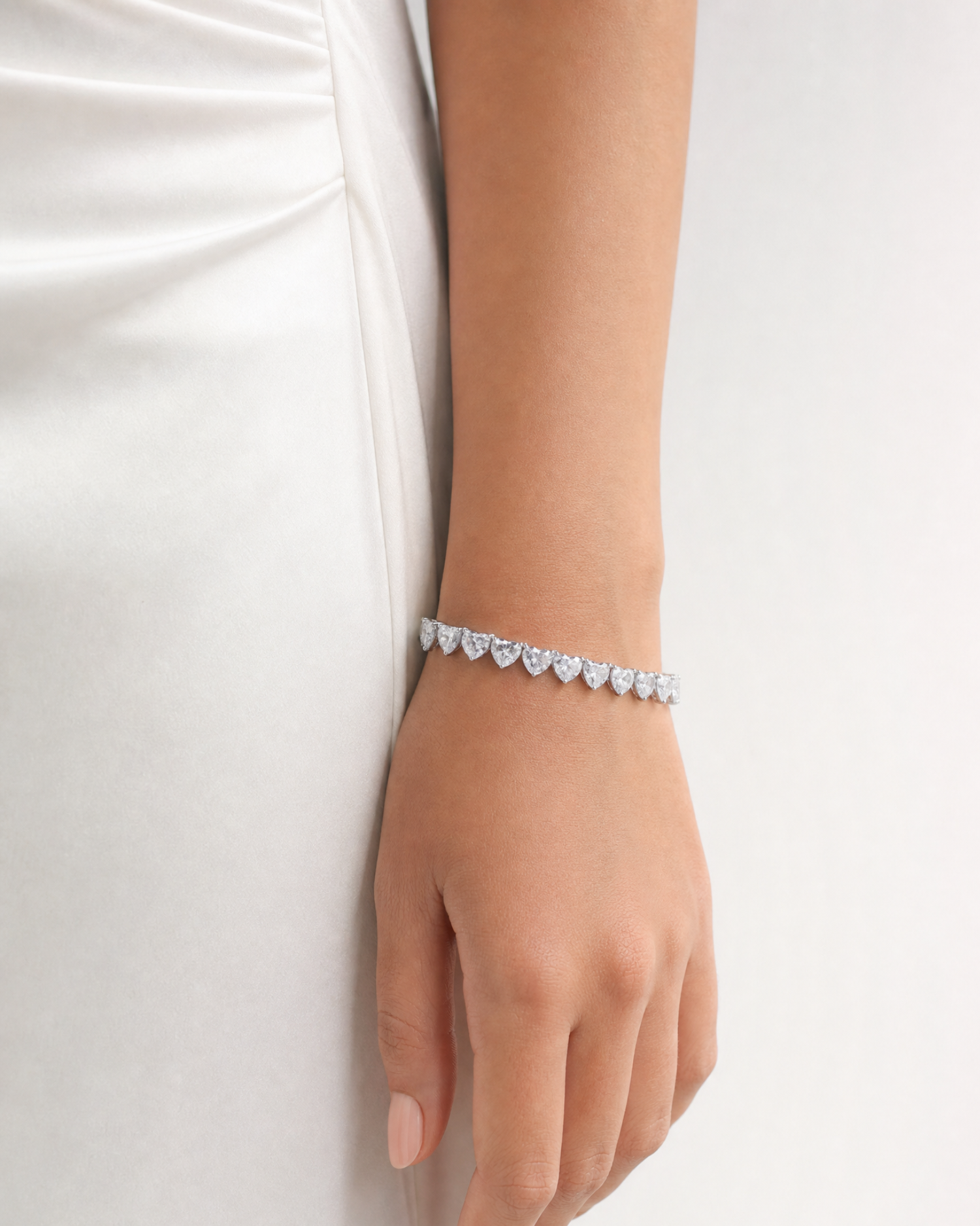 Izoa Love Heart Tennis Bracelet Silver