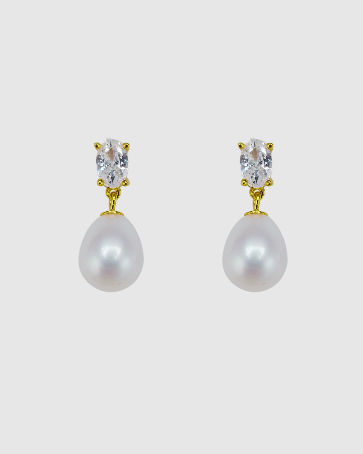 Izoa Millie Earrings Gold Clear Freshwater Pearl