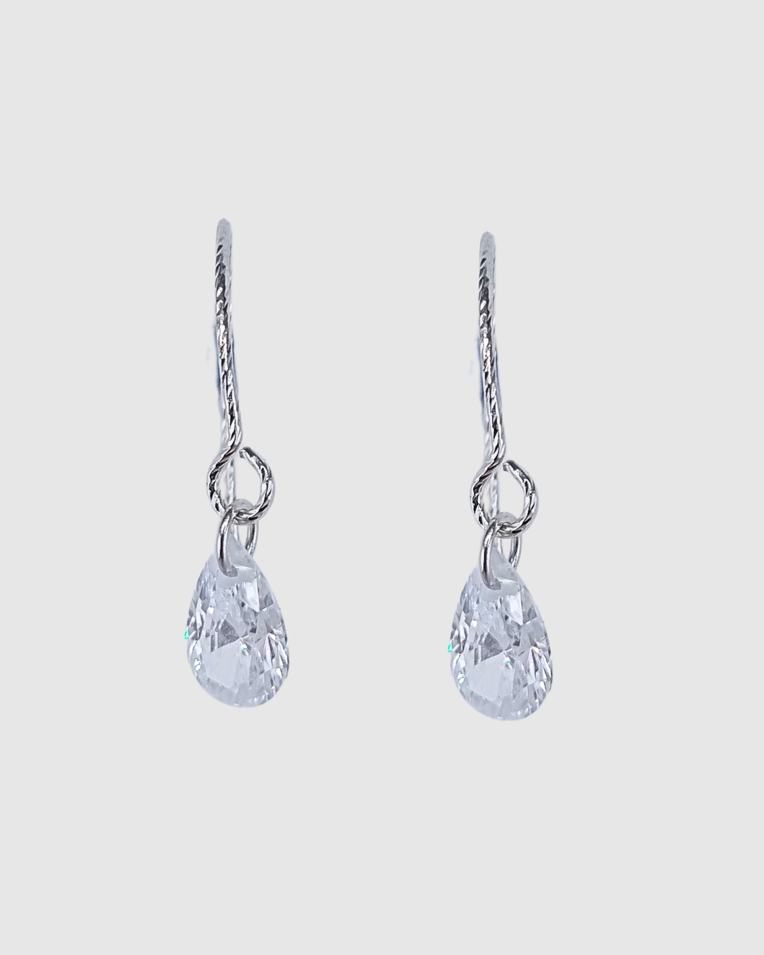 Izoa Klara Hook Earrings Silver