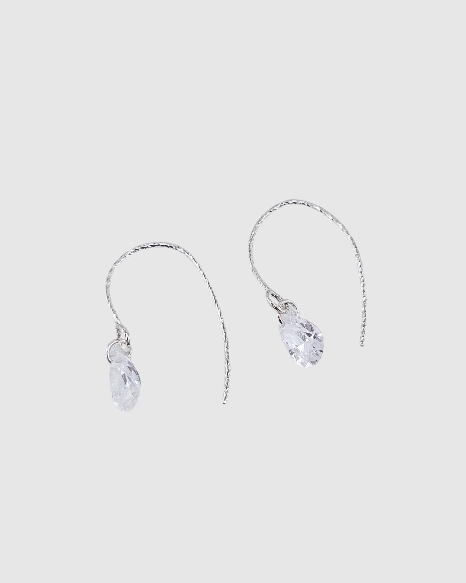 Izoa Klara Hook Earrings Silver