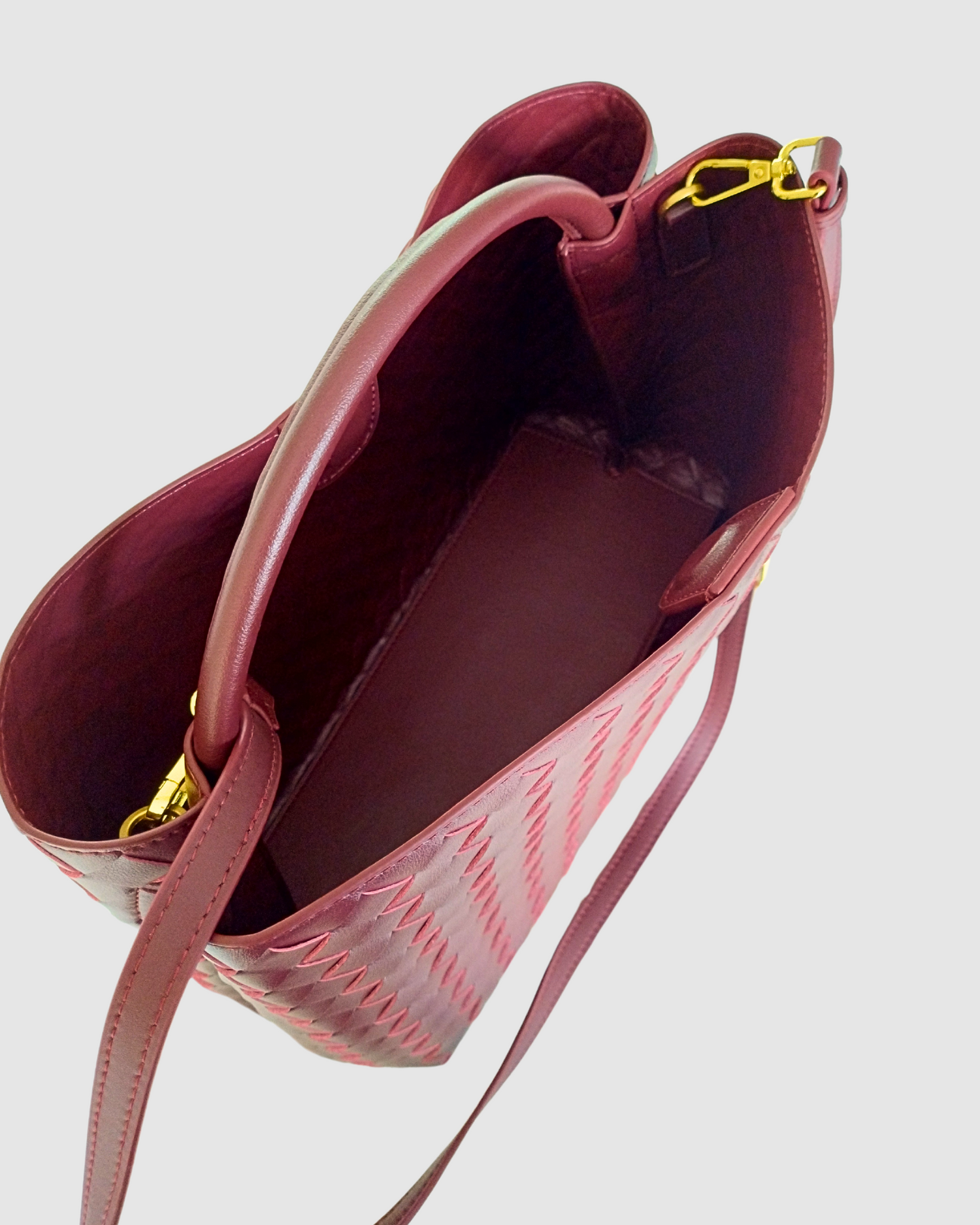 Izoa Lauren Woven Tote Bag Burgundy