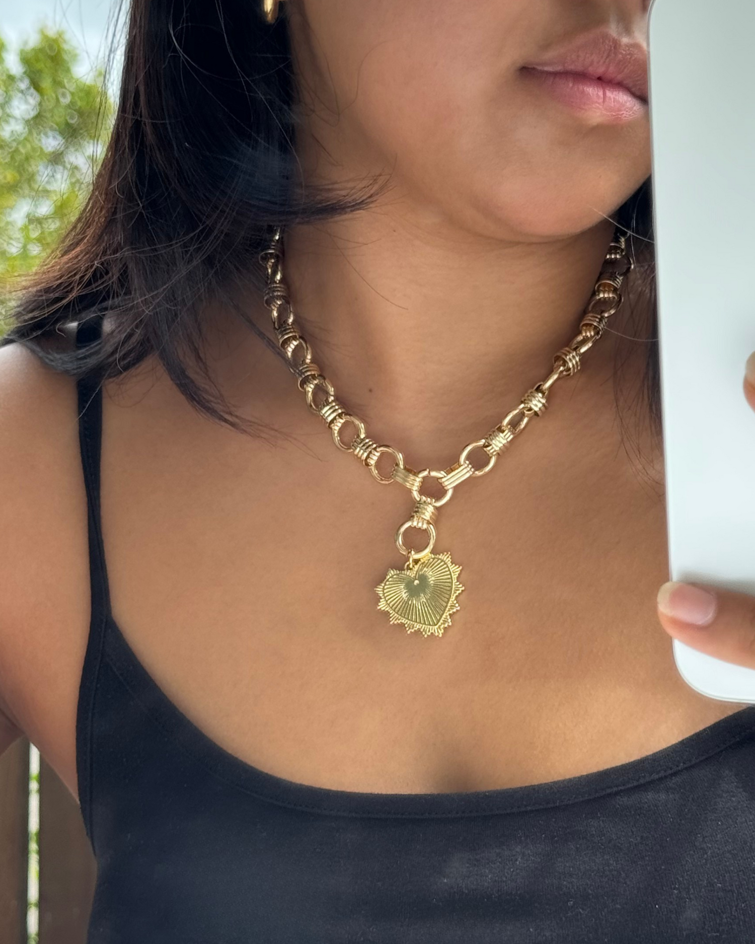 Izoa Love Charm Necklace Gold