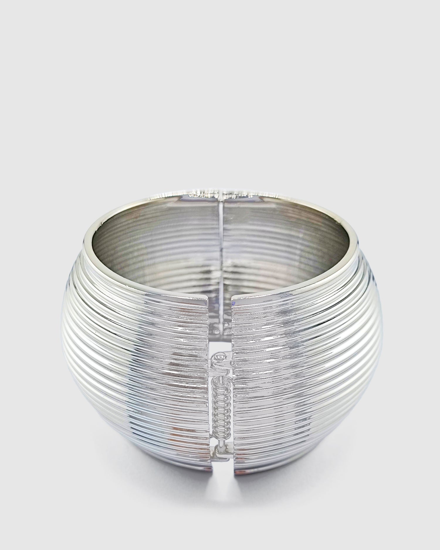 Izoa Lumi Chunky Bangle Silver