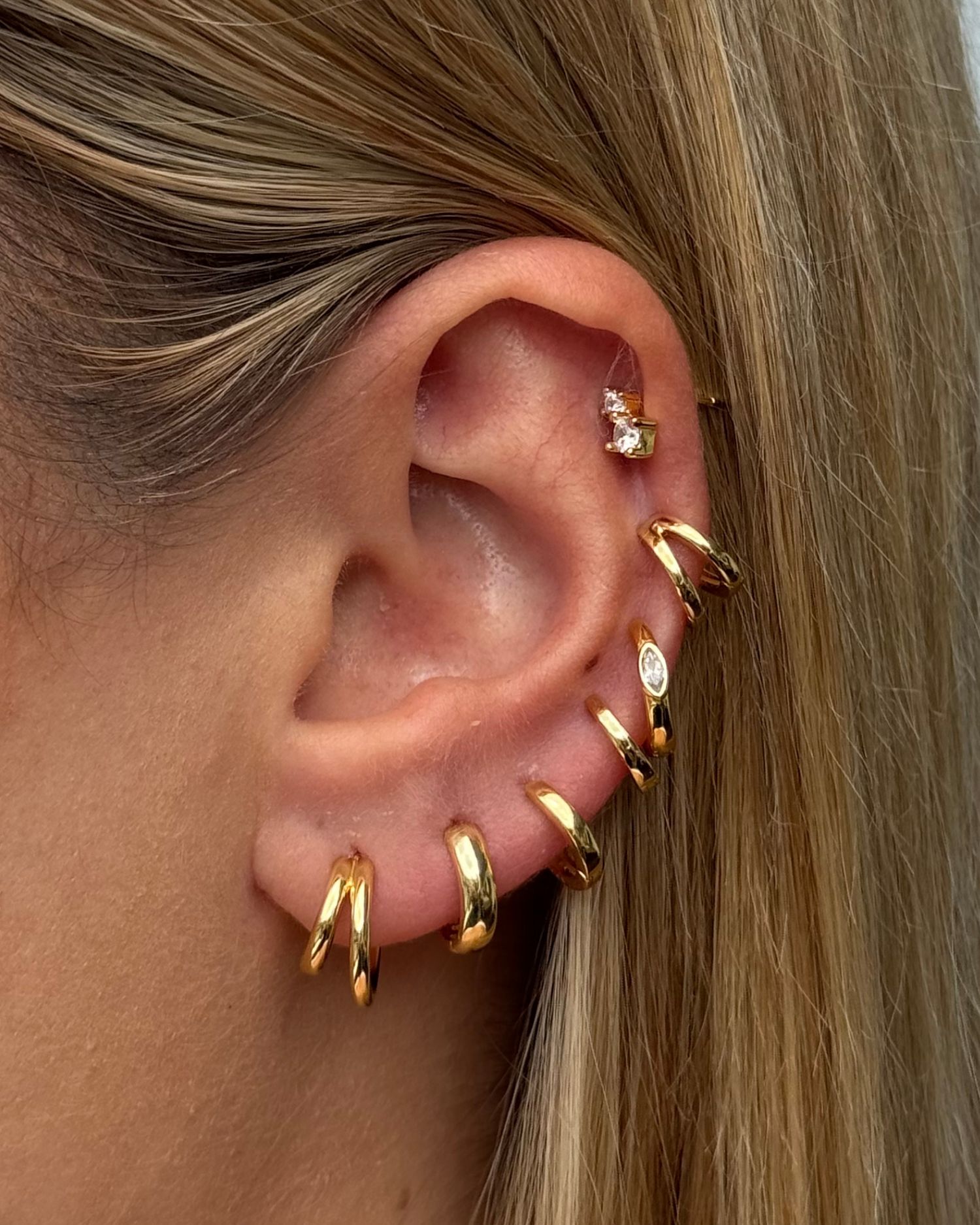 Izoa Olive Stud Earring Gold