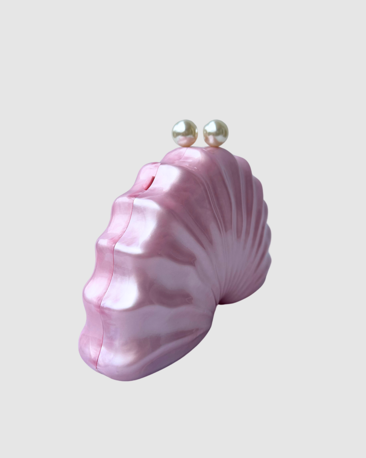 Izoa Serena Shell Clutch Pink