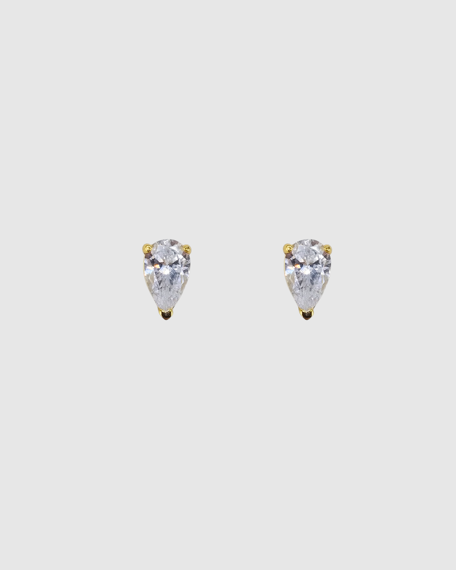 Izoa Teardrop Stud Earrings Small Gold