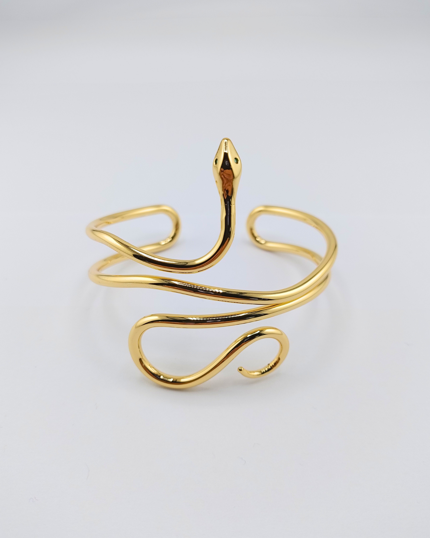 Izoa Twisted Snake Cuff Gold