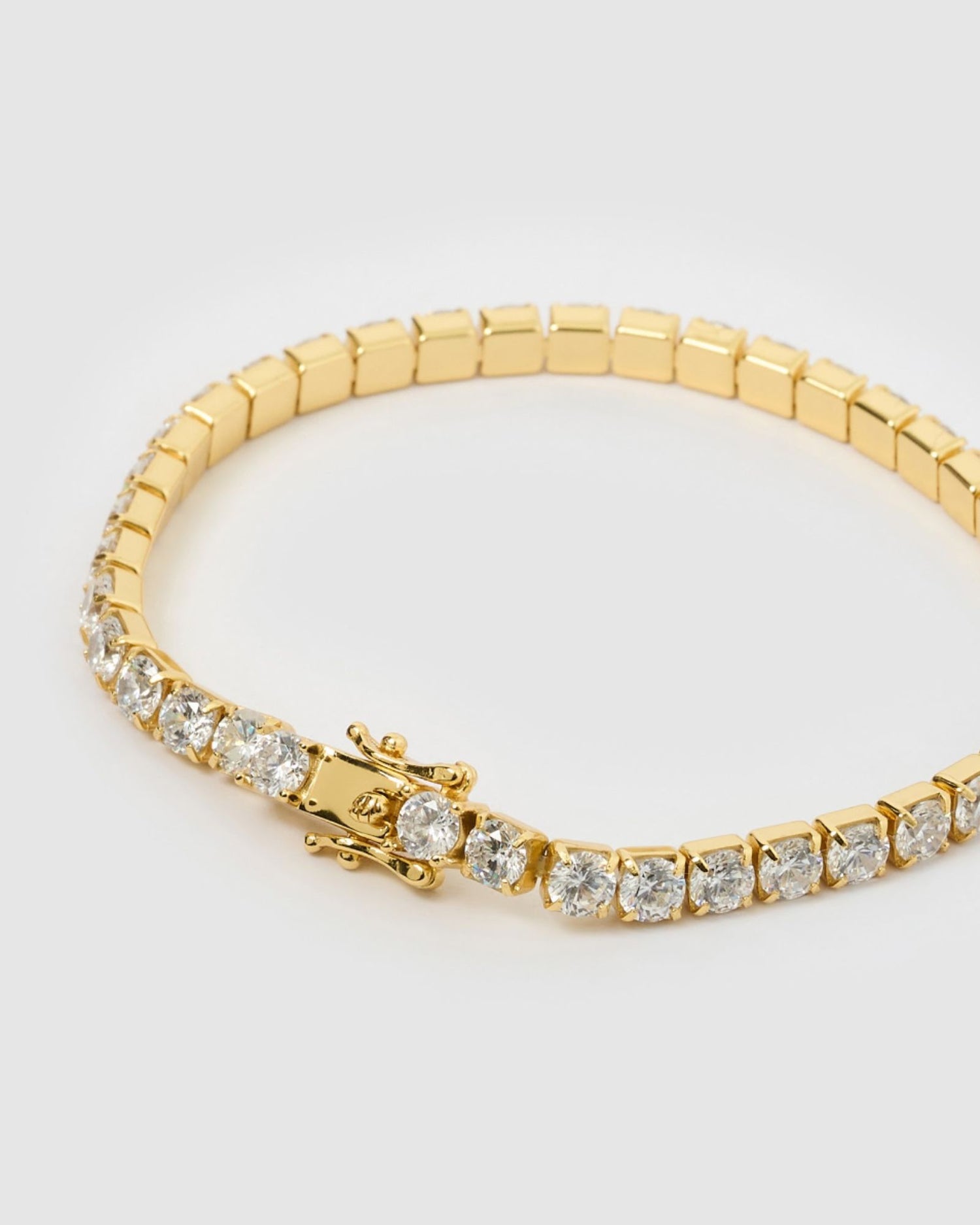 Izoa Willow Tennis Bracelet Gold