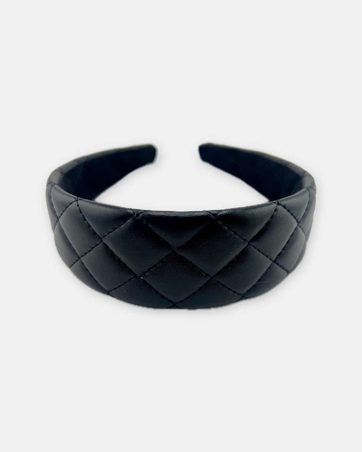 Izoa Beatrix Quilted Headband Black – front view