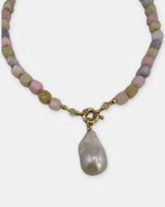 Izoa Philippa Baroque Pearl Drop Necklace in Pastel – close-up detail