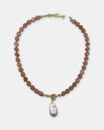 Izoa Philippa Baroque Pearl Drop Necklace in Peach – alternate view