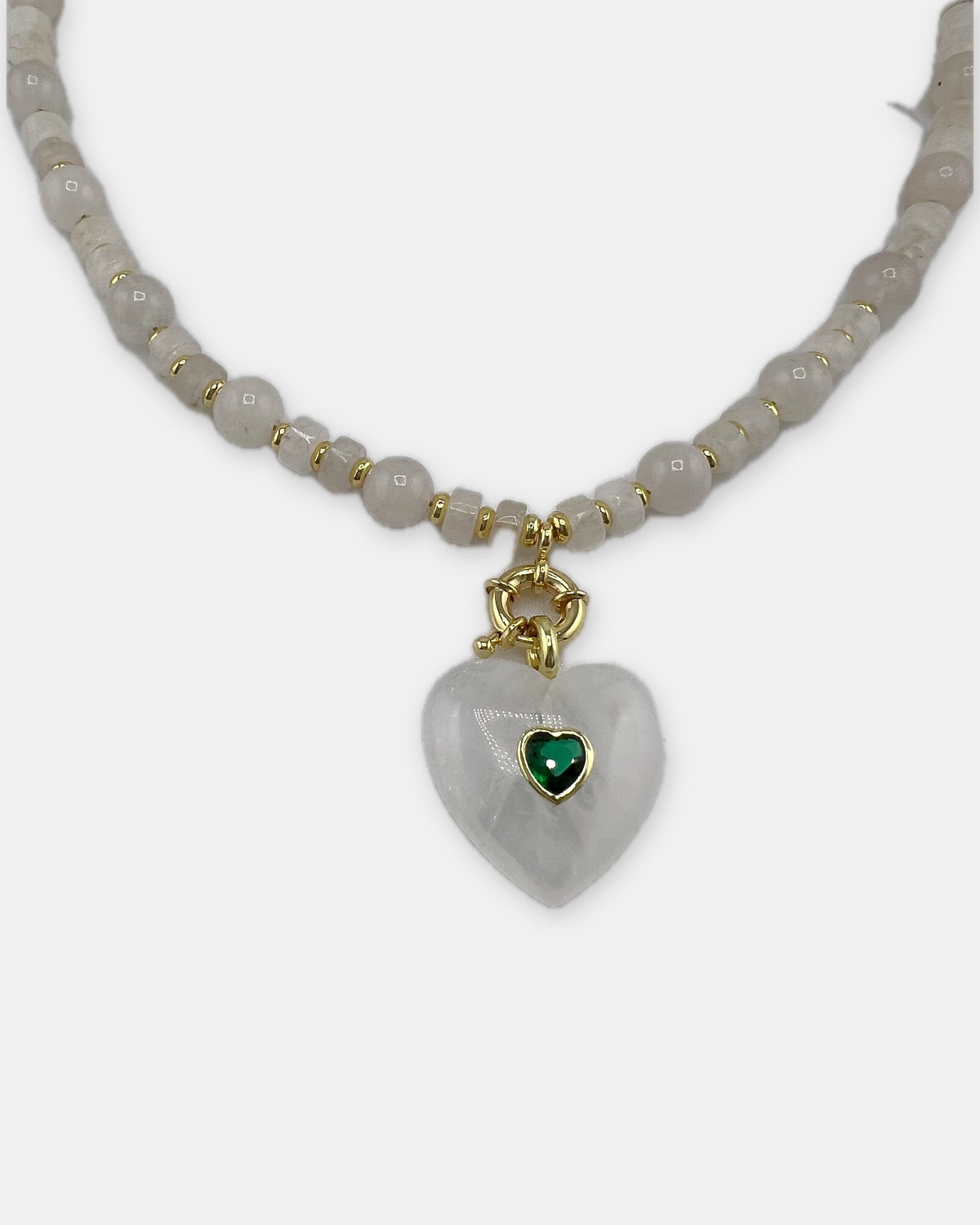 Izoa Rosamund Gemstone Heart Necklace in Clear Quartz – close-up detail