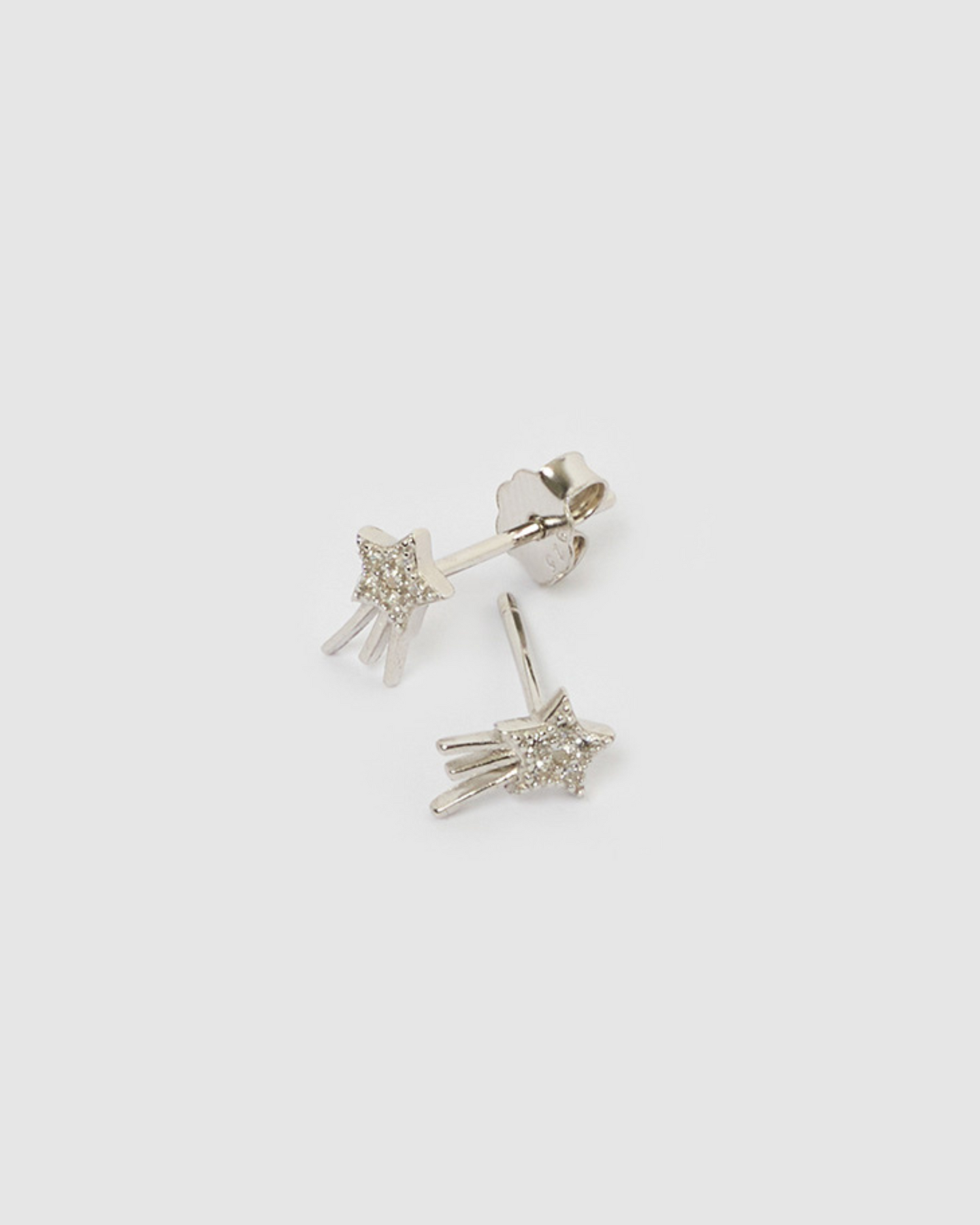 Izoa Astrid Stud Earrings Silver