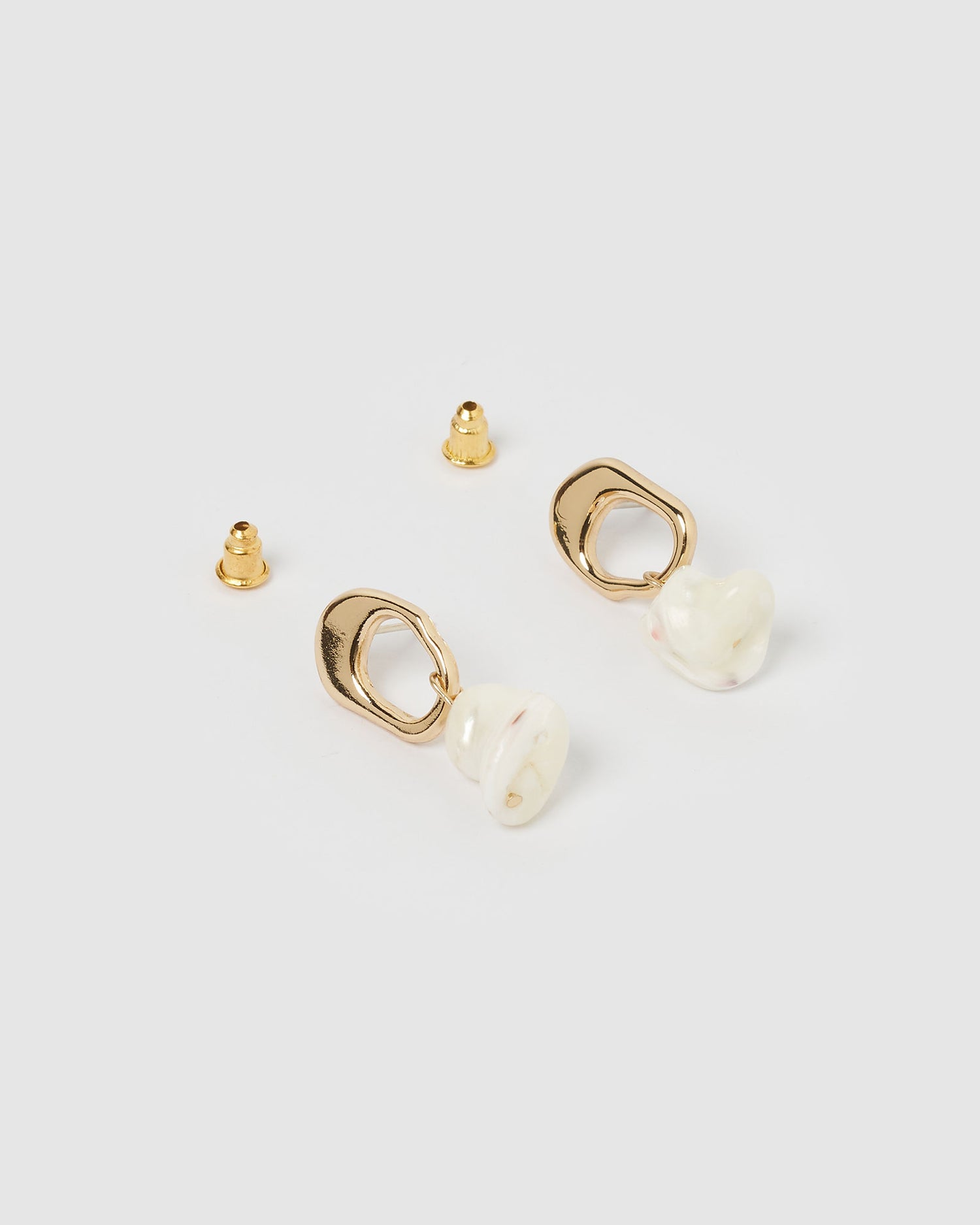 Izoa Luna Earrings Gold Freshwater Pearl