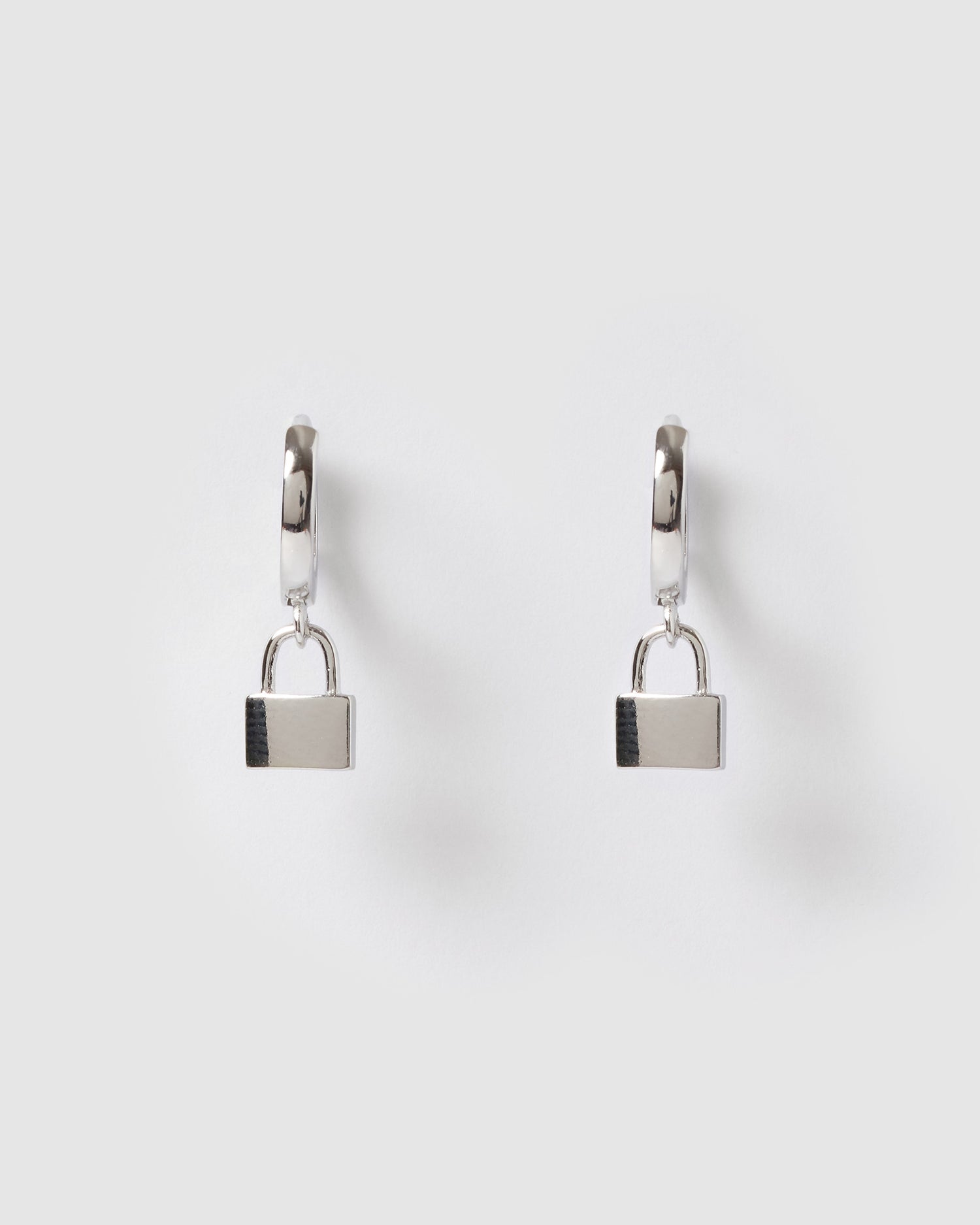 Izoa Padlock Huggie Earrings SIlver