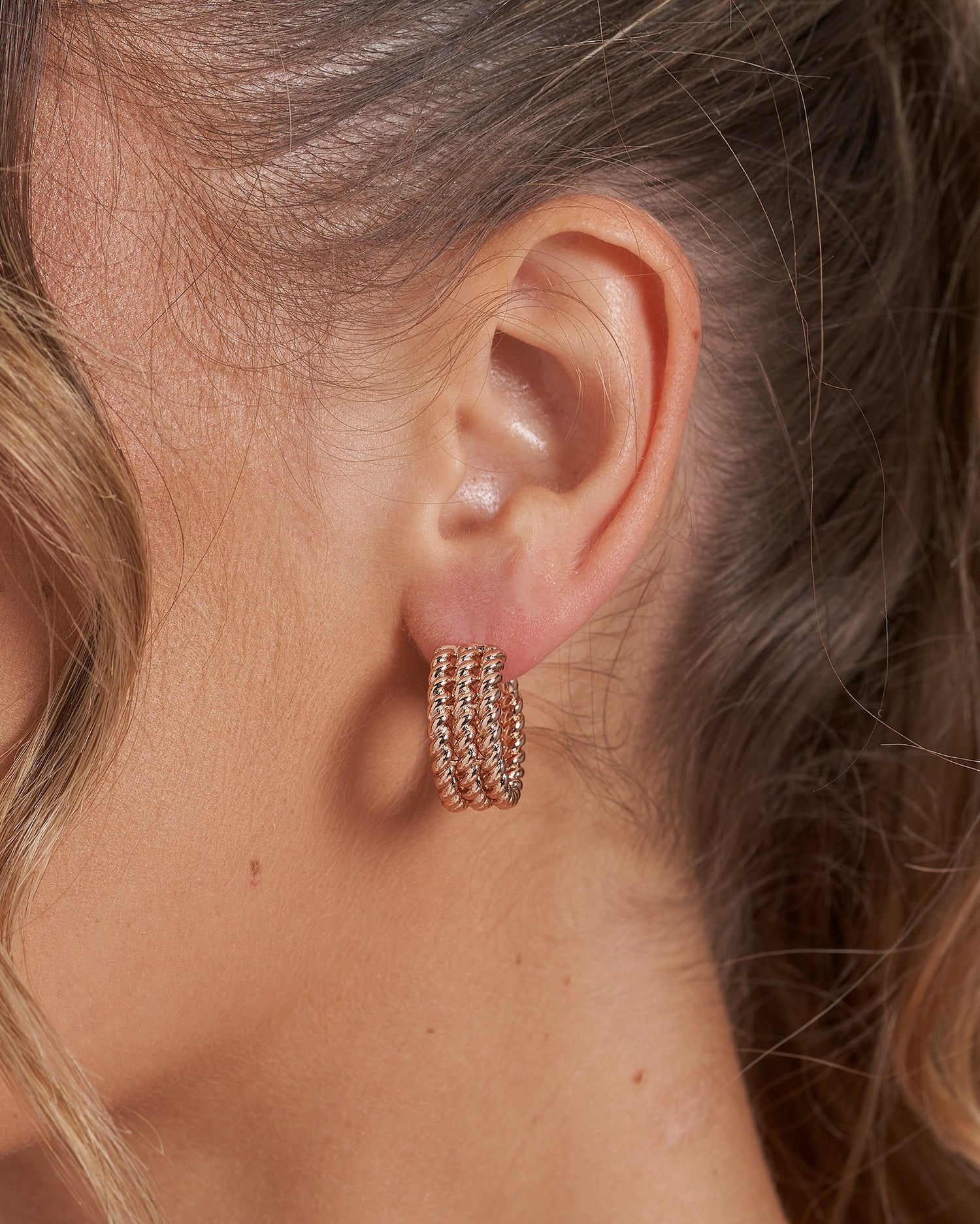 Izoa Heather Hoop Earrings Rose Gold