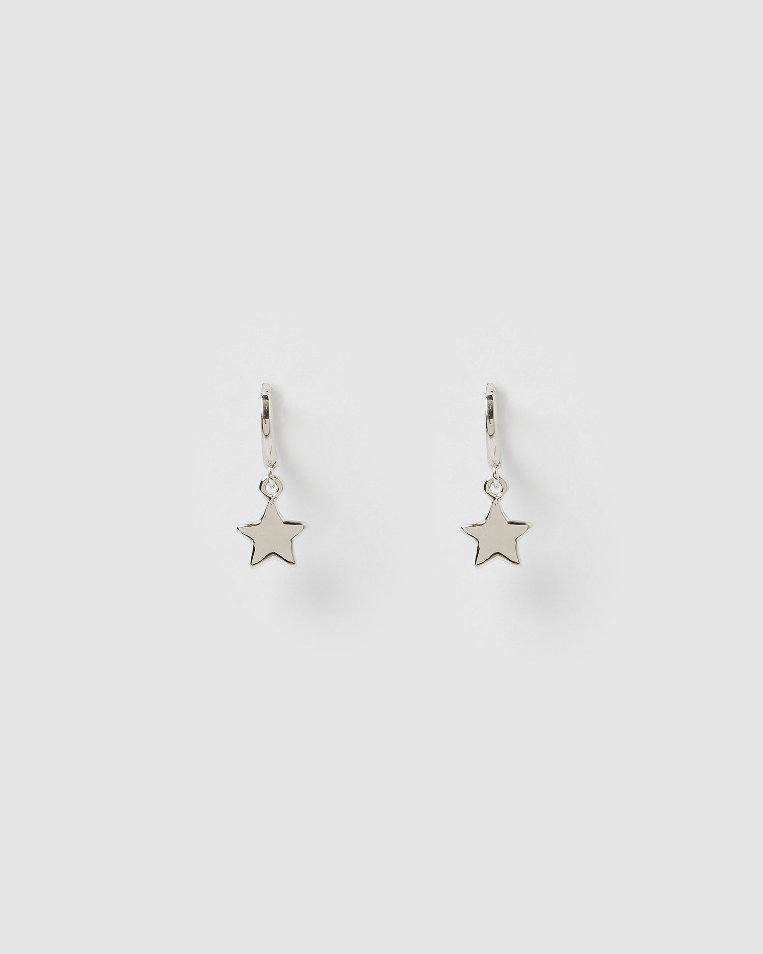 Izoa Star Huggie Earrings Silver