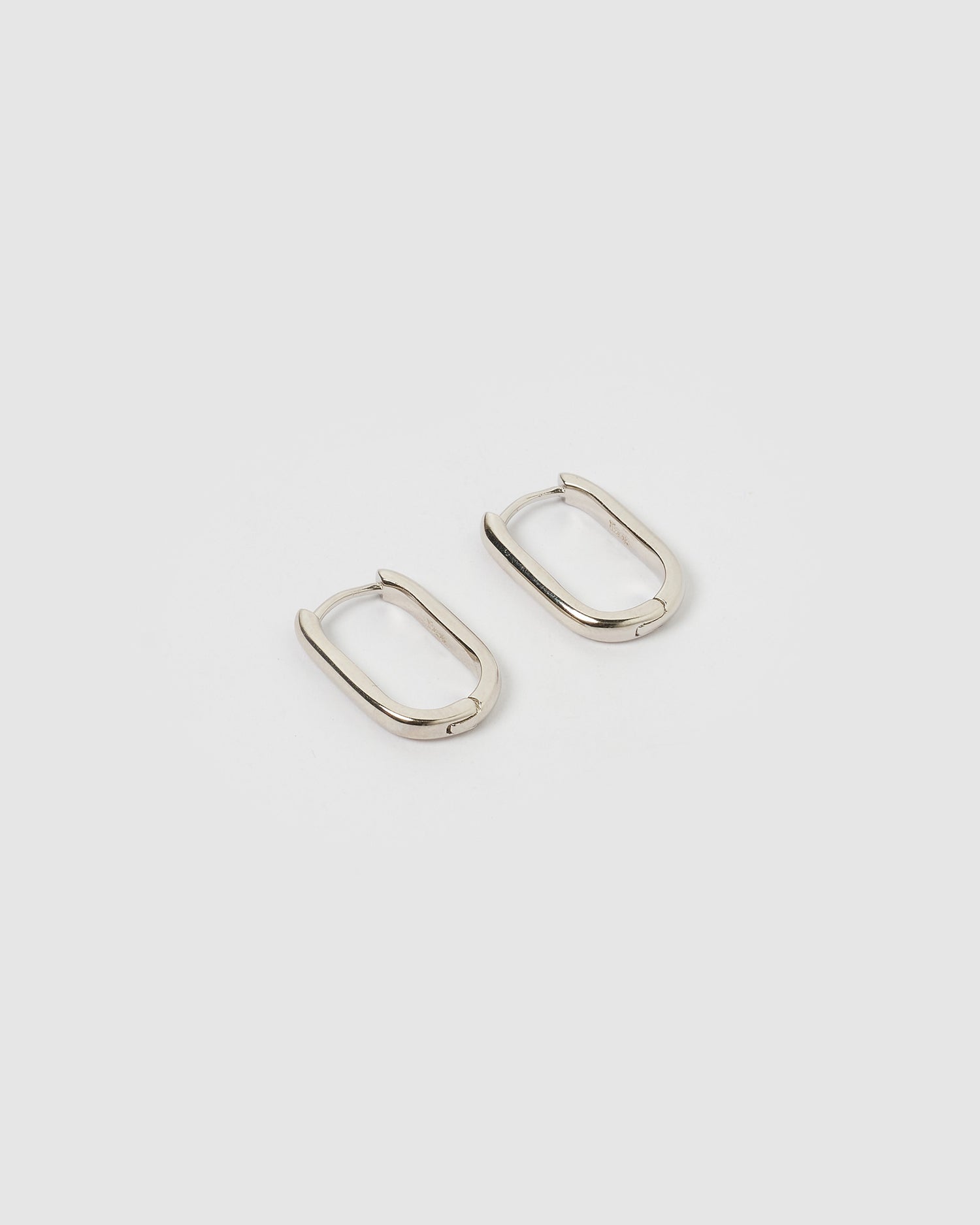 Izoa Mini Tessa Hoop Earrings Silver