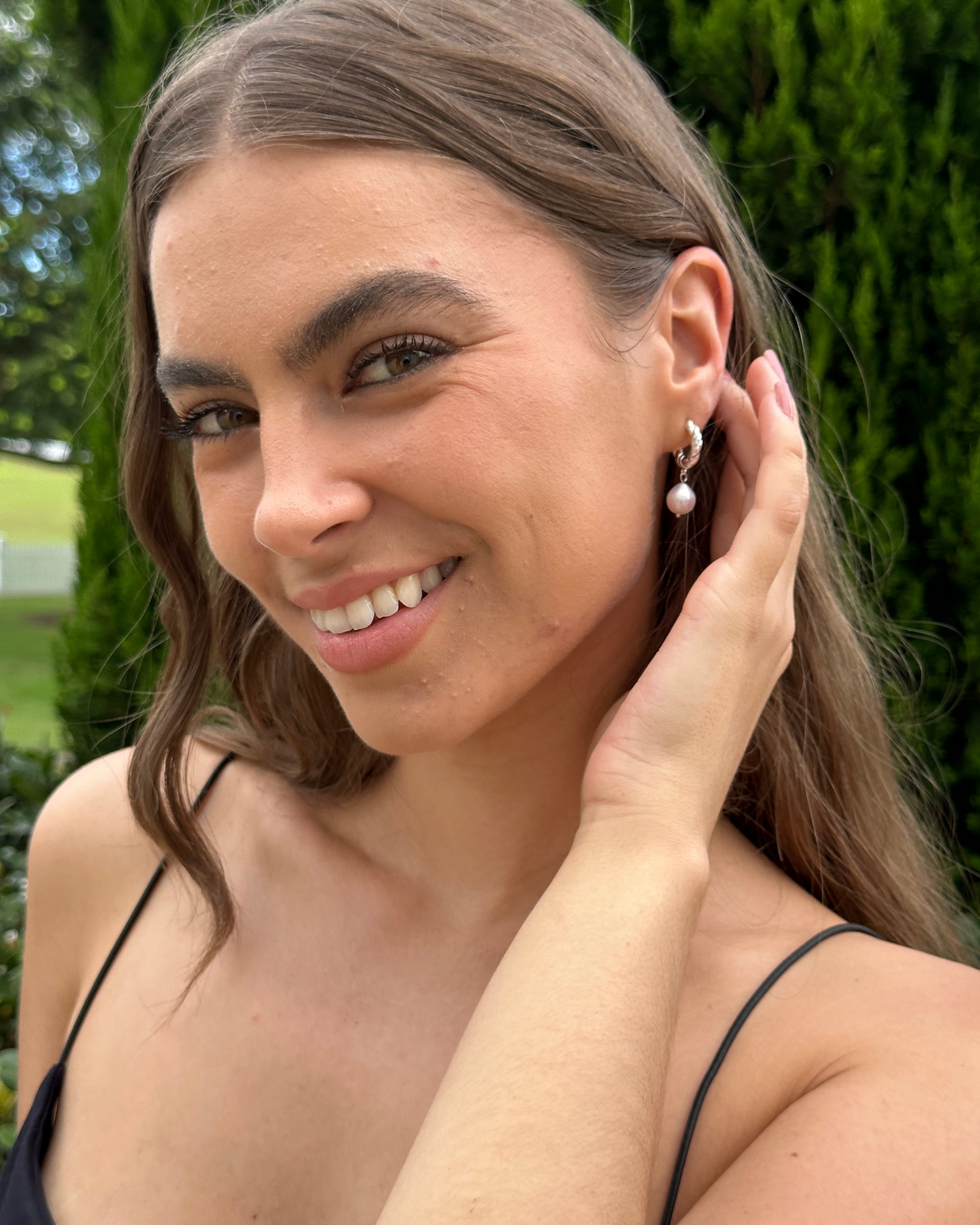 Izoa Darling Earrings Silver Pearl